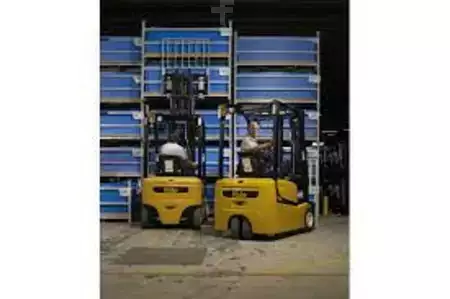 4-Wheel Electric 2013  Yale ERP040VF (10)