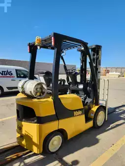 Montacargas diésel 2019  Yale GC050LX2 (2)