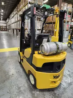Montacargas diésel 2019  Yale GC050LX2 (6)
