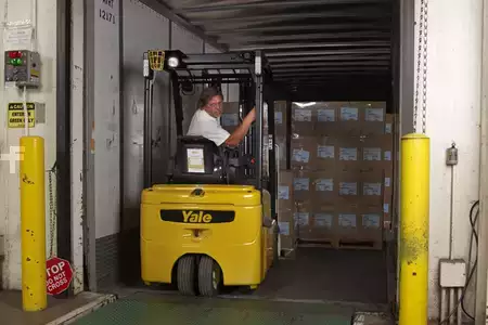 3-Wheel Electric - Yale ERP040VT (5)