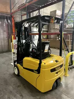 3-Wheel Electric - Yale ERP040VT (3)