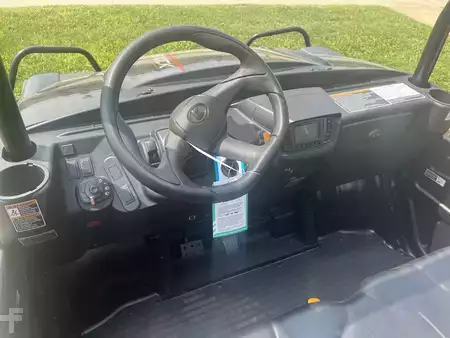 Gasoline Forklifts - Kubota RTV-XG850 Sidekick (6)