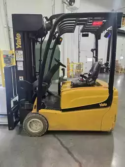 Misceláneos 2012  Yale ERP-040VT (1)