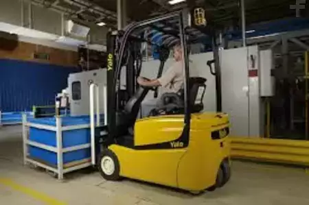 3-Wheel Electric 2014  Yale ERP-040VT (6)