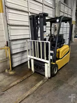 3-Wheel Electric 2014  Yale ERP-040VT (3)