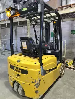 3-Wheel Electric 2014  Yale ERP-040VT (1)