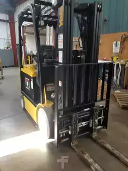 4-Wheel Electric 2016  Yale ERC050VG (1)