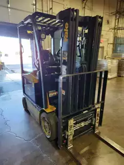 4-Wheel Electric 2015  Yale ERC050VG (3)