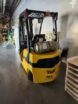 Montacargas diésel 2022  Yale GC050LX2 (5)