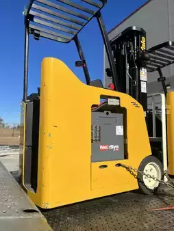 4-Wheel Electric 2014  Yale ESC030AC (1)