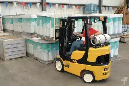 Diesel Forklifts - Yale GC050VX (1)