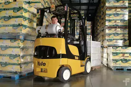 Diesel Forklifts 2024  Yale GC060VX (3)