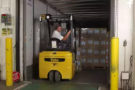 3-Wheel Electric - Yale ERP040VT (3)