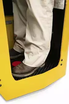 3-Wheel Electric - Yale ESC040AD (6)