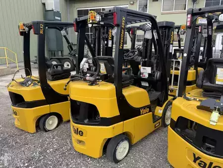 Diesel Forklifts - Yale GC050VX (1)