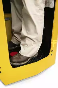 3-Wheel Electric - Yale ESC040AD (6)