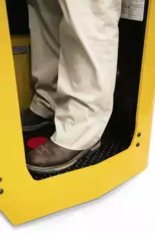 3-Wheel Electric - Yale ESC040AD (6)