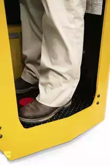 3-Wheel Electric - Yale ESC040AD (6)