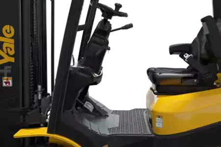 Diesel Forklifts - Yale GP60N (4)