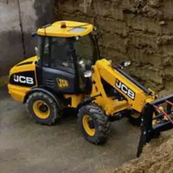 Telehandler Fixed  JCB TM220 (7)