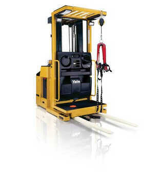 Low Level Order Picker 2001  Yale OS030BE (1)