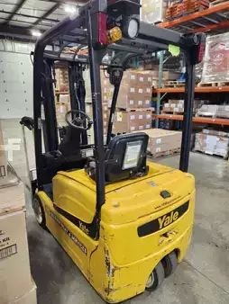 3-Wheel Electric 2010  Yale ERP-040VT (5)