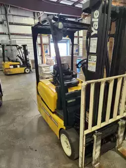 3-Wheel Electric 2010  Yale ERP-040VT (7)