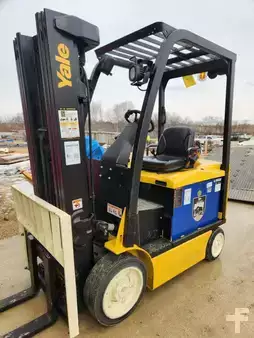 4-Wheel Electric 2016  Yale ERC050VG (1)
