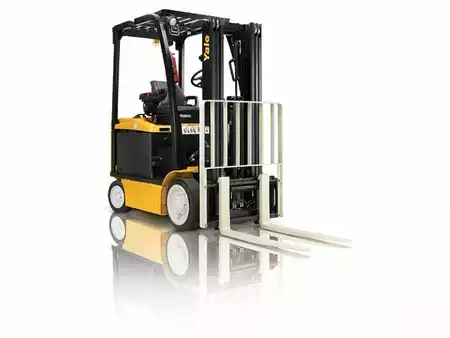 4-Wheel Electric 2016  Yale ERC050VG (2)
