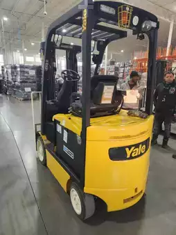4-Wheel Electric 2019  Yale ERC050VG (3)