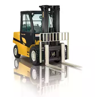 Diesel Forklifts 2017  Yale GP120VX (1)