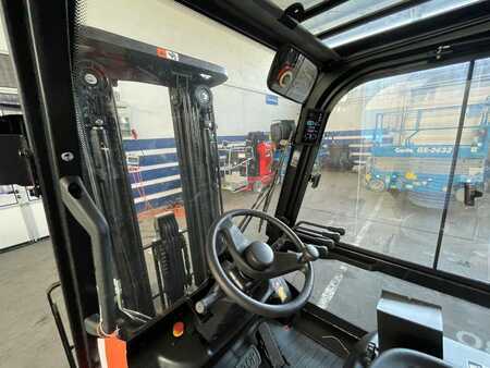 El truck - 4 hjulet 2023  EP Equipment EFL303, Triplex, 4800mm, Vollkabine, Lithium (15)