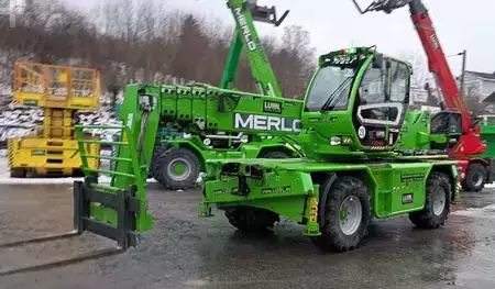 Teleskoptruck fast bom 2023  Merlo Roto 50.26 S  - Telehander Rotating 5t 26m (1)