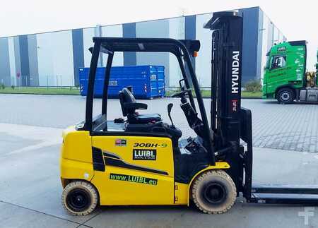 Elektro 4 Rad 2016  Hyundai 30BH-9, 3 ton electric, Triplex 5,5m, Gabelstapler (2)