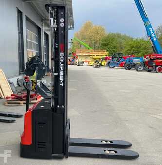 Reach Trucks 2022  EP Equipment ES16, 5500mm, 1600kg Hochhubwagen wie Jungheinrich (3)