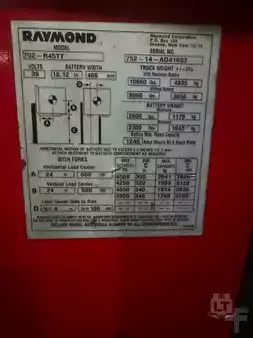 Reach Trucks 2014  Raymond 752R45TT (5)