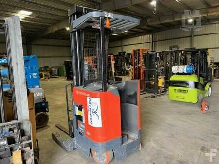 Reach Trucks - Toyota 7BRU18 (3)