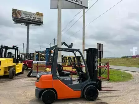 Diesel Forklifts 2019  Toyota 8FDU30 (1)