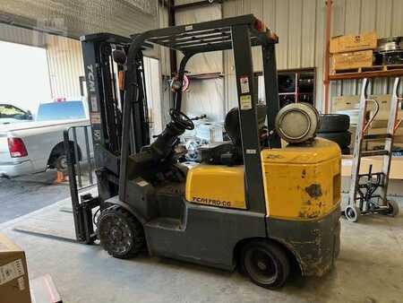 Propane Forklifts 2011  TCM FCG25-4HL (2)