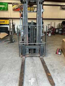 Propane Forklifts 2011  TCM FCG25-4HL (4)