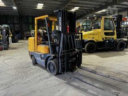 Propane Forklifts 2011  TCM FCG36-8L (6)