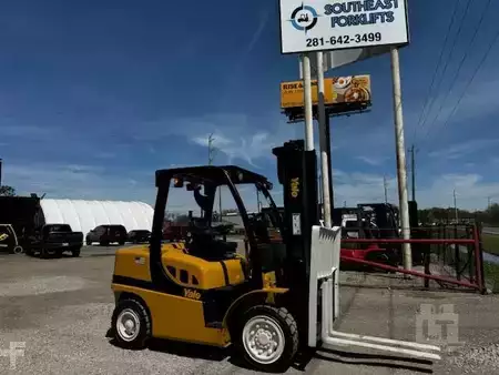 Diesel Forklifts 2011  Yale GDP080VX (3)