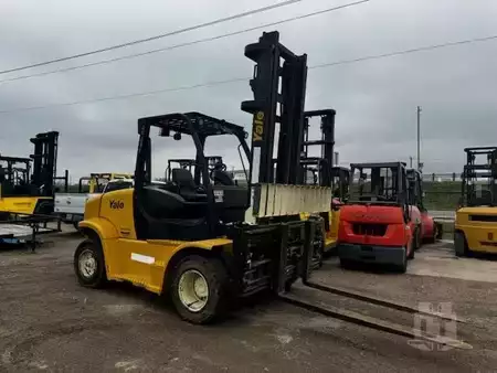 Montacargas diésel 2016  Yale GDP155VX (6)