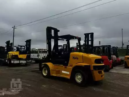 Diesel Forklifts 2016  Yale GDP155VX (3)