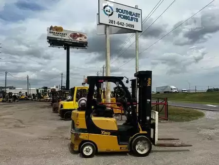 Propane Forklifts 2020  Yale GLC060VX (1)