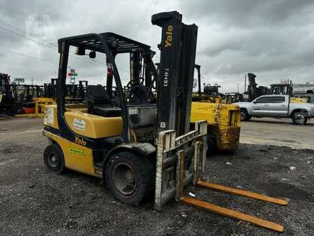 Propane Forklifts 2013  Yale GLP060MX (3)