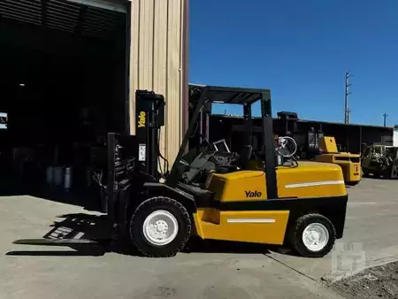 Propane Forklifts 2000  Yale GLP120MJ (1)