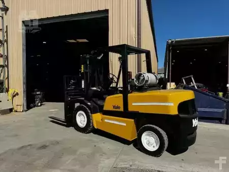 Propane Forklifts 2000  Yale GLP120MJ (3)