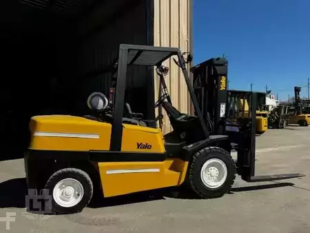 Propane Forklifts 2000  Yale GLP120MJ (4)
