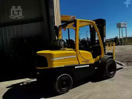 Propane Forklifts 2014  Hyster H110FT (2)